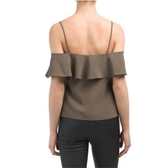 NWT Theory Ayleen T Off Shoulder White Ruffle Blouse Size 0 - Picture 6 of 6